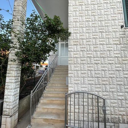 Apartments With A Parking Space Loviste, Peljesac - 19514 المظهر الخارجي الصورة